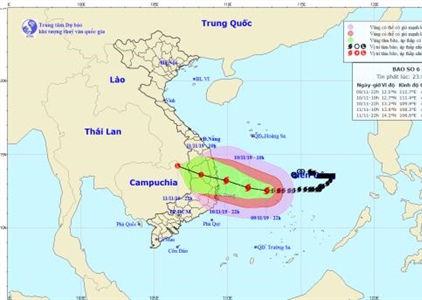 Đêm 10.11, bão Nakri cách các tỉnh Quảng Ngãi đến Khánh Hòa khoảng 60km