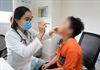 Phụ huynh nên làm gì khi trẻ mắc dị vật trong mũi?