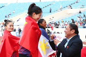 Các VĐV của Đoàn thể thao Việt Nam nhận được sự động viên, khích lệ lớn