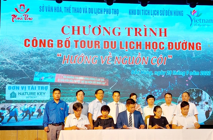 Phú Thọ ra mắt chương trình du lịch học đường “Hướng về nguồn cội”