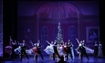 Biểu diễn vũ kịch “Kẹp hạt dẻ” đón chờ Giáng sinh