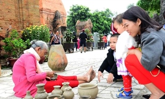 Khánh Hòa đón hơn 150.000 lượt khách lưu trú dịp Tết