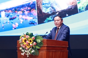 Bộ trưởng Nguyễn Văn Hùng đề xuất nhiều giải pháp quan trọng phát triển du lịch vùng Bắc Trung Bộ và duyên hải Trung Bộ