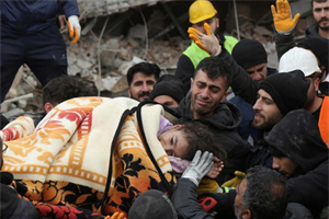 Số người chết tăng lên hơn 4.000 người sau trận động đất kinh hoàng ở Thổ Nhĩ Kỳ và Syria