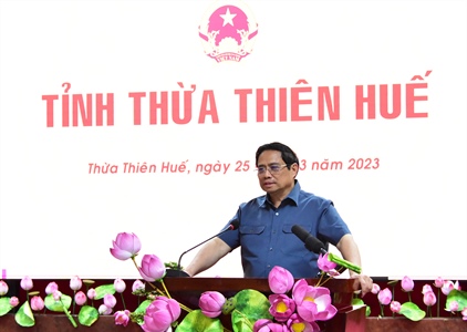 Thủ tướng: Tập trung xây dựng Thừa Thiên Huế thành trung tâm văn hóa,...