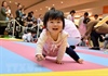 Chính phủ Nhật Bản nỗ lực đảm bảo nguồn tài chính để tăng tỉ lệ sinh